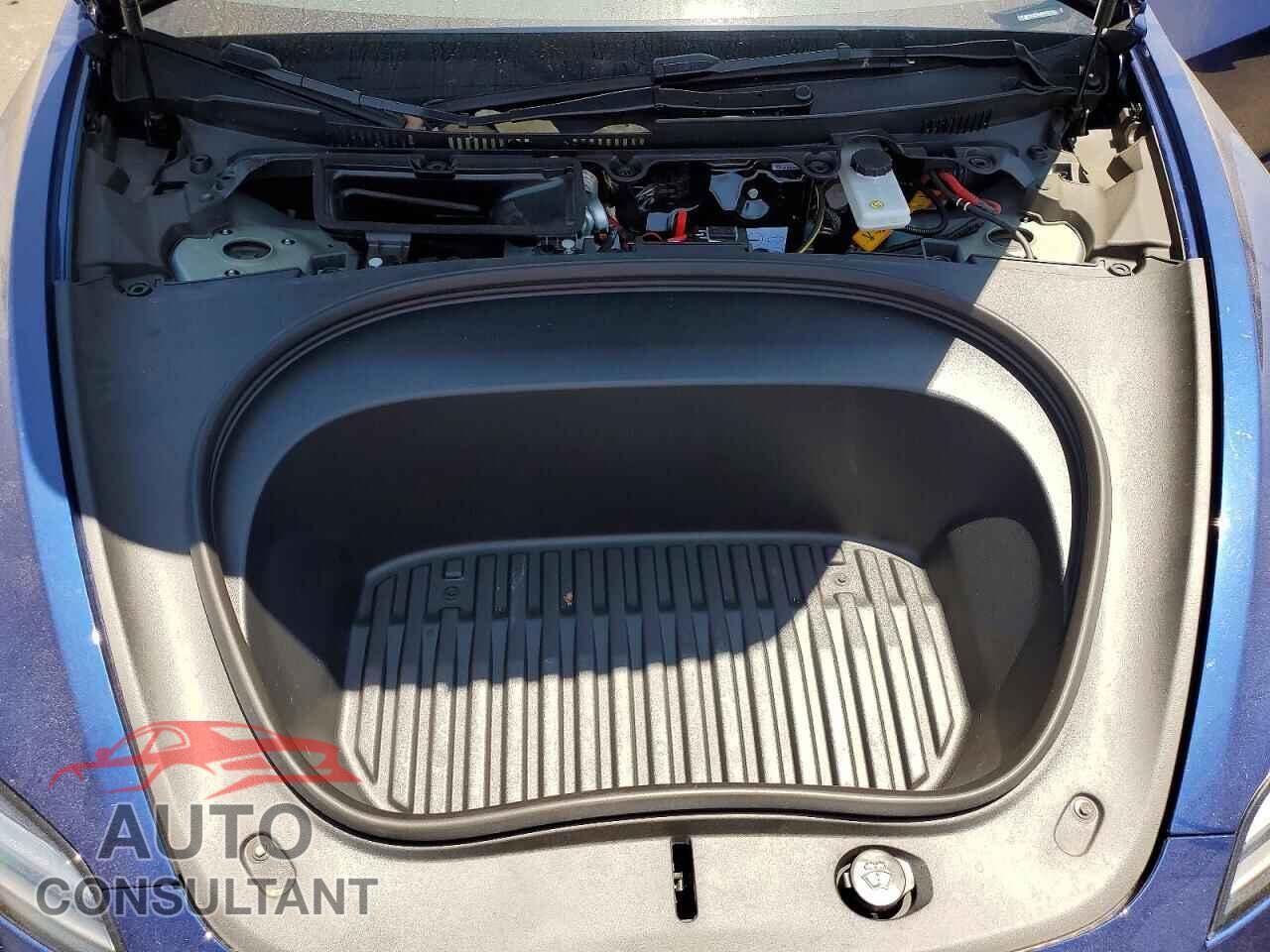 TESLA MODEL 3 2024 - 5YJ3E1EA9RF862279