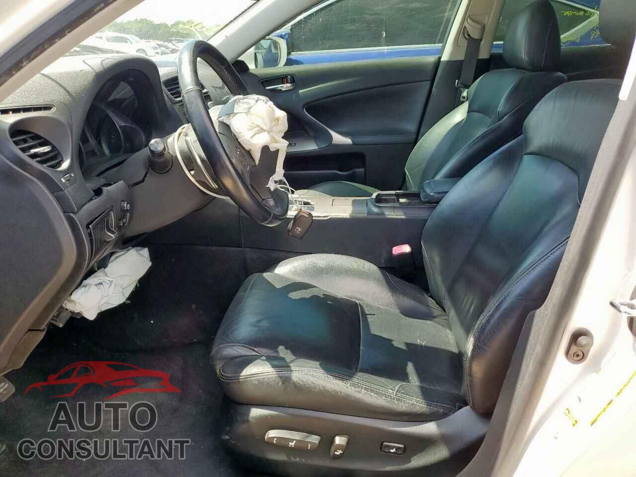 LEXUS IS 2009 - JTHBK262392086413