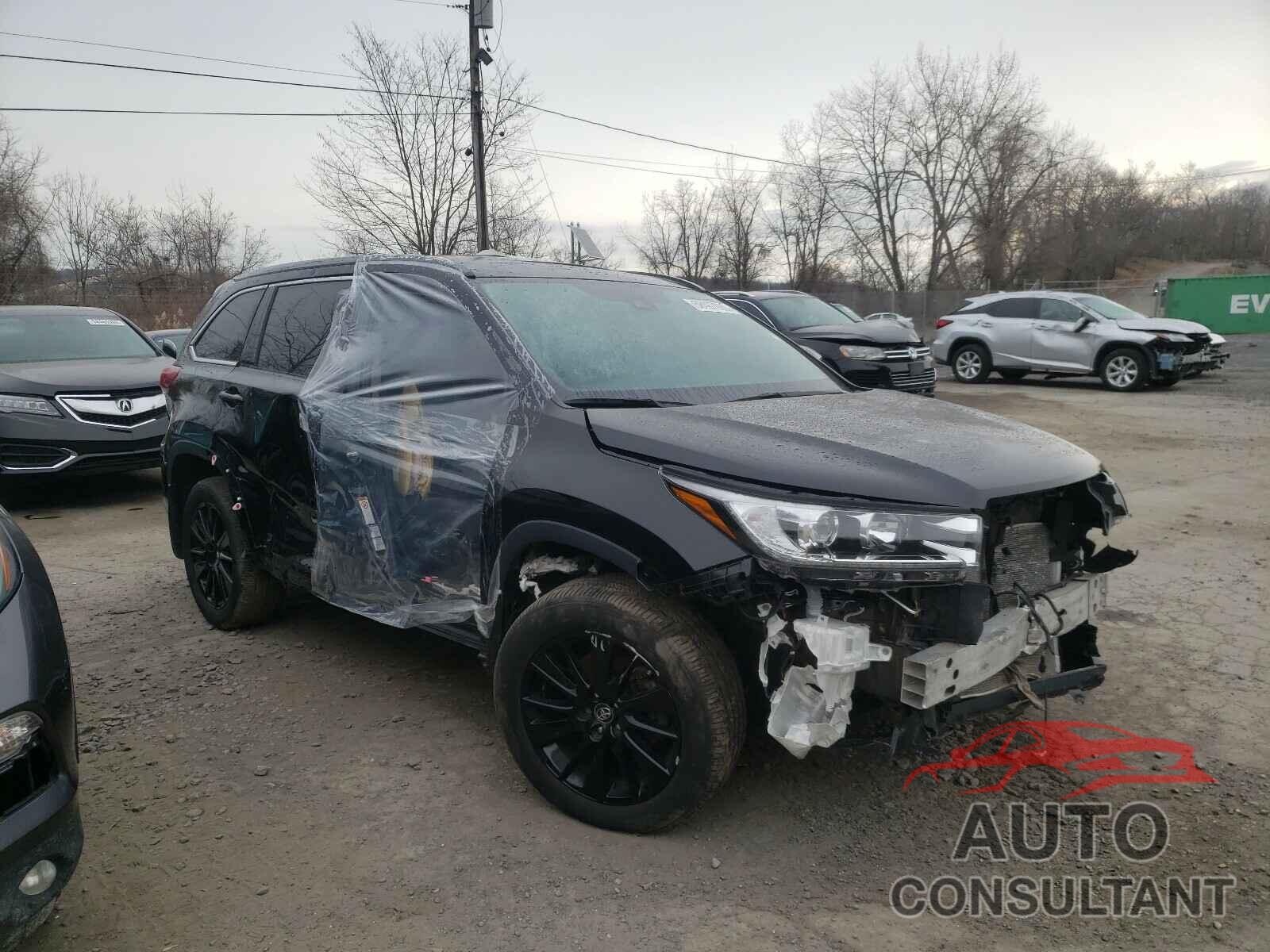 TOYOTA HIGHLANDER 2019 - 5TDJZRFH1KS595775