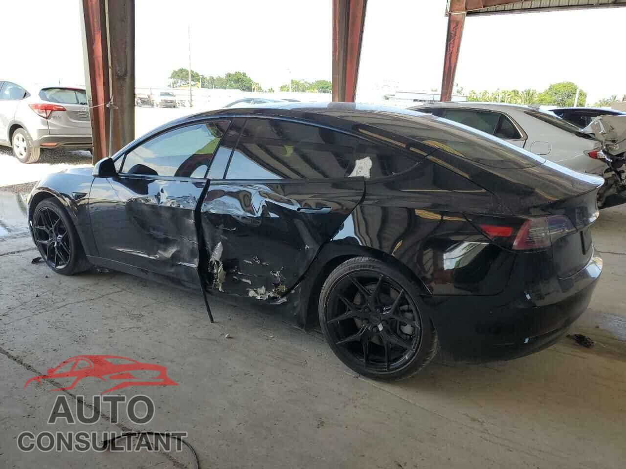 TESLA MODEL 3 2021 - 5YJ3E1EA7MF097744