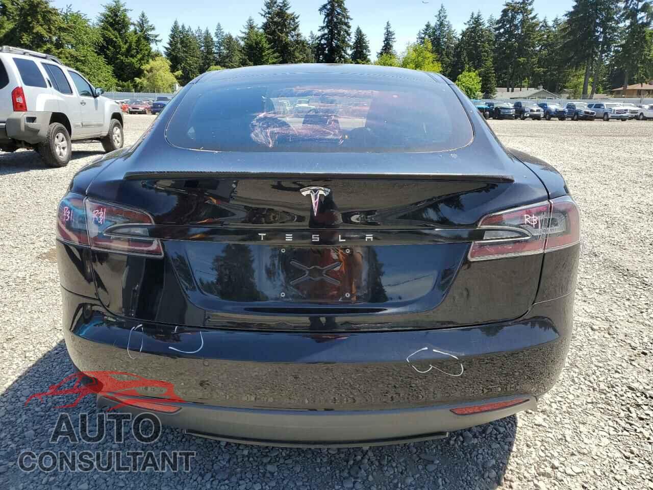 TESLA MODEL S 2015 - 5YJSA1H41FF090983