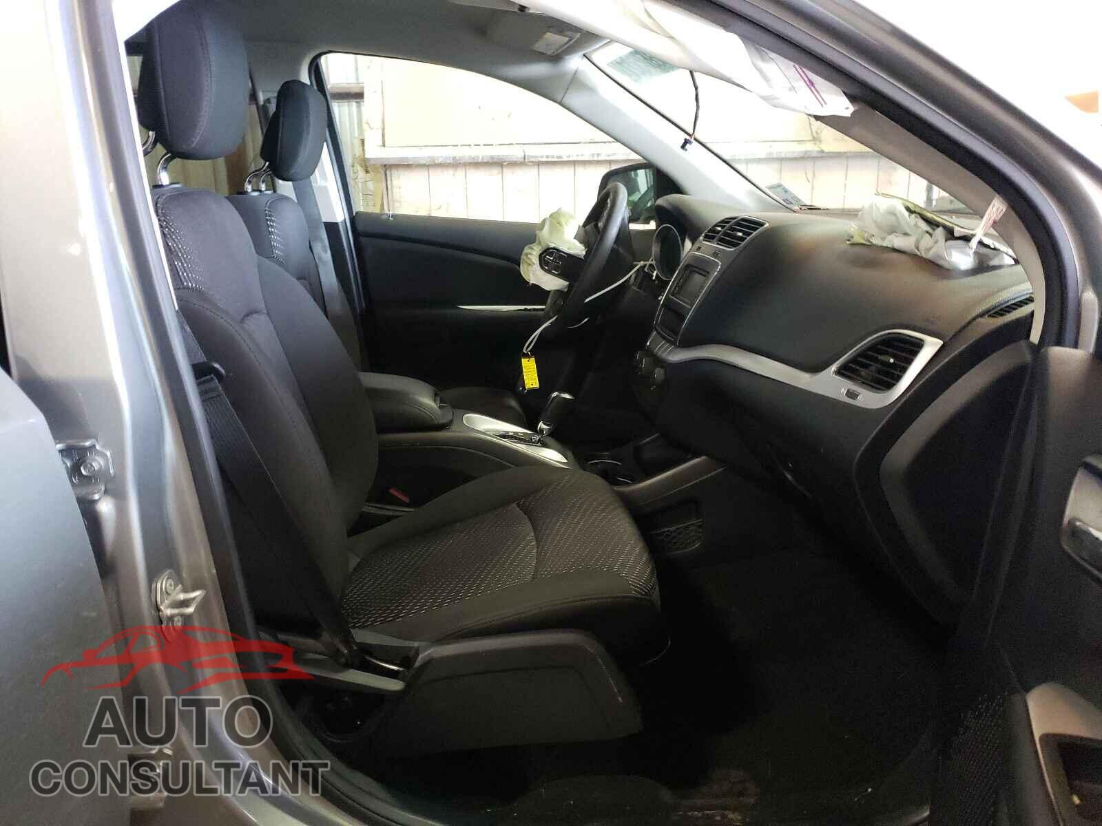 DODGE JOURNEY 2020 - 3C4PDCAB3LT277351