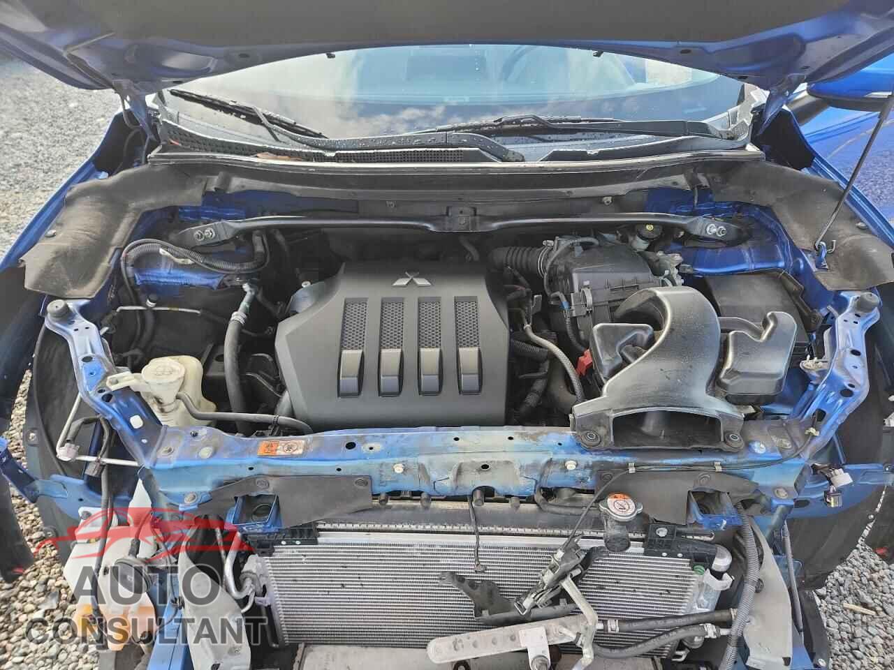 MITSUBISHI ECLIPSE 2019 - JA4AT5AA8KZ018383