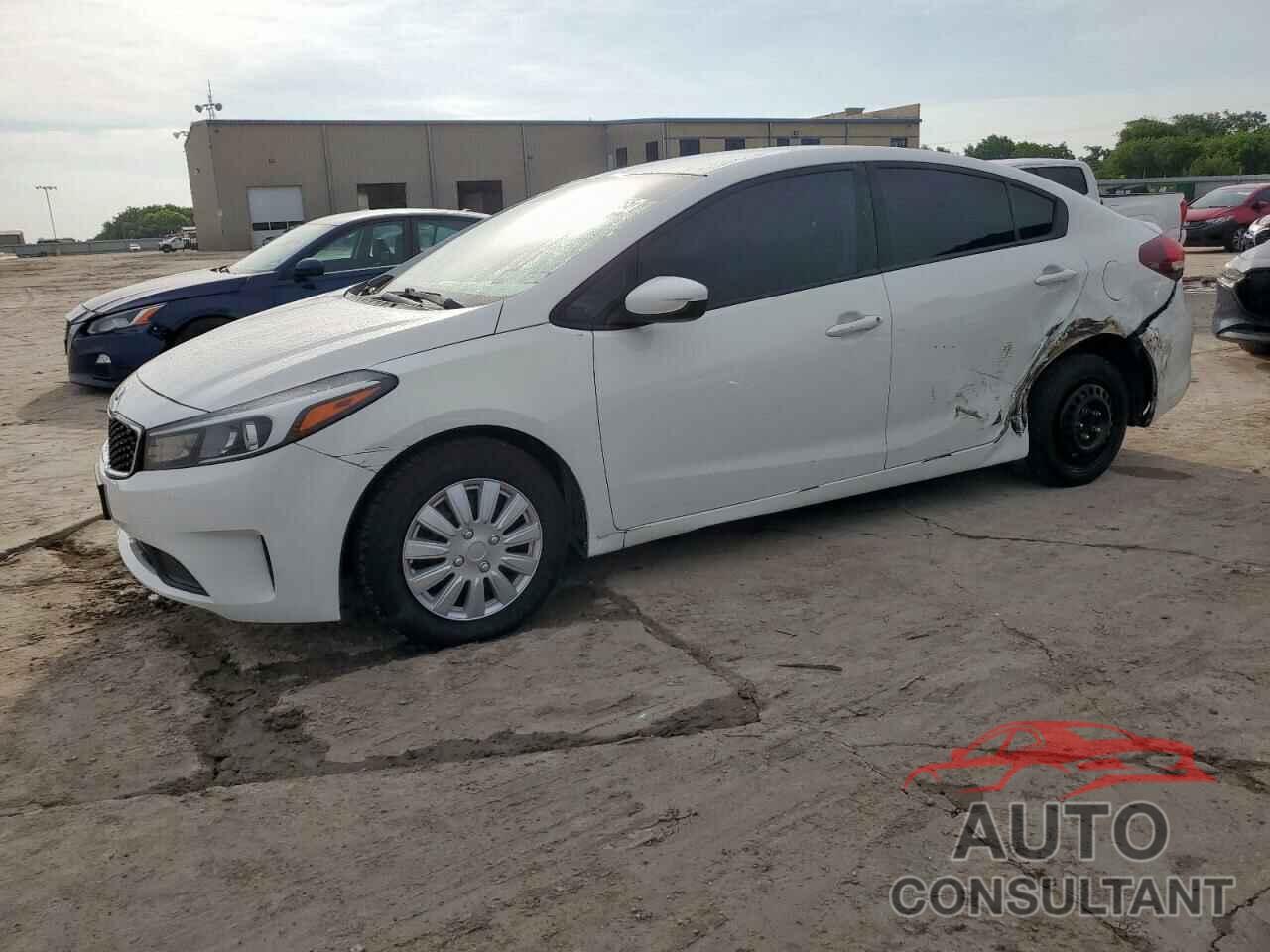 KIA FORTE 2018 - 3KPFK4A70JE218715