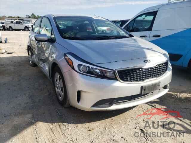 KIA FORTE 2018 - 3KPFK4A77JE209395