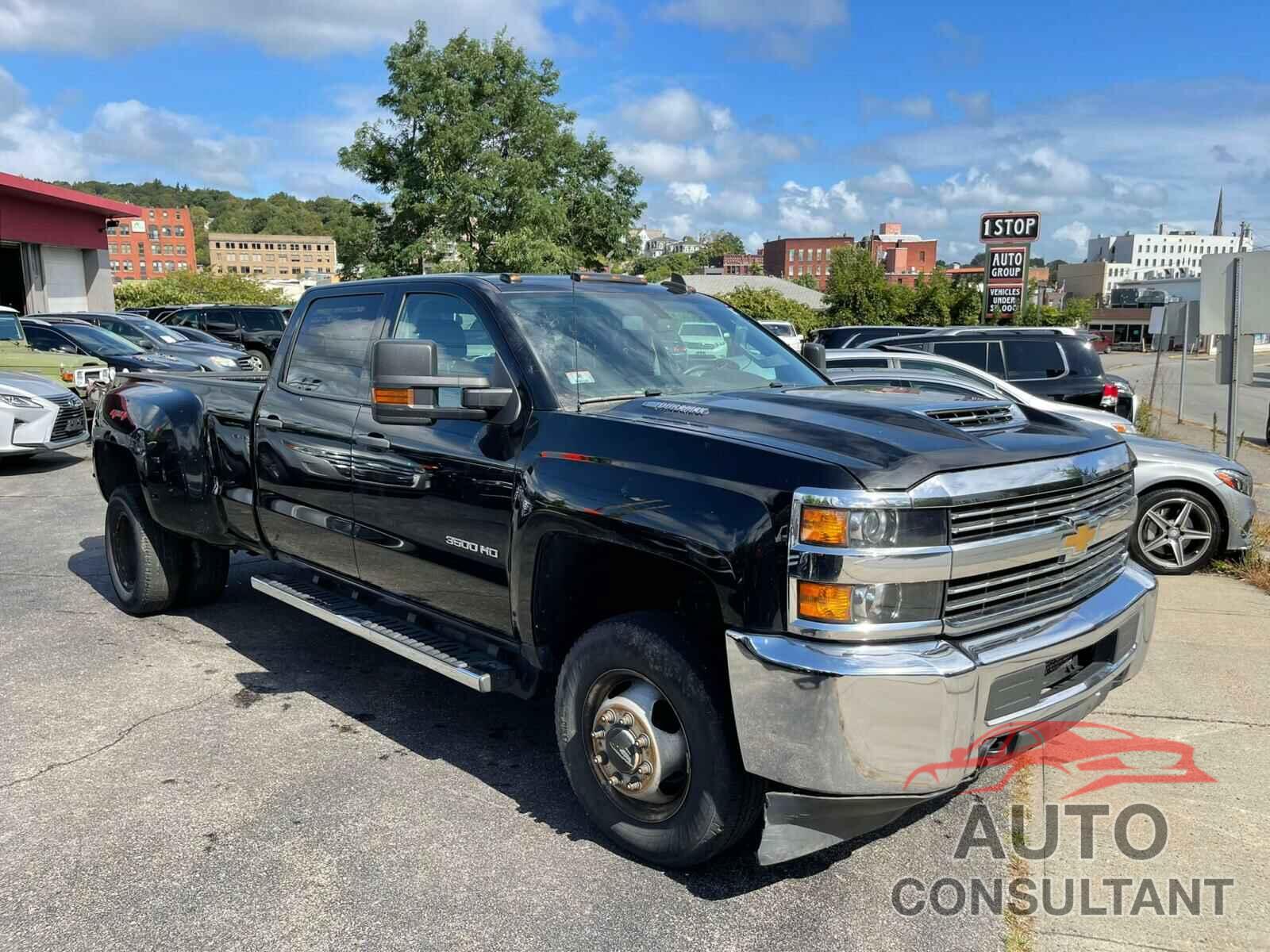 CHEVROLET SILVERADO 2018 - 1GC4KYCY0JF101887