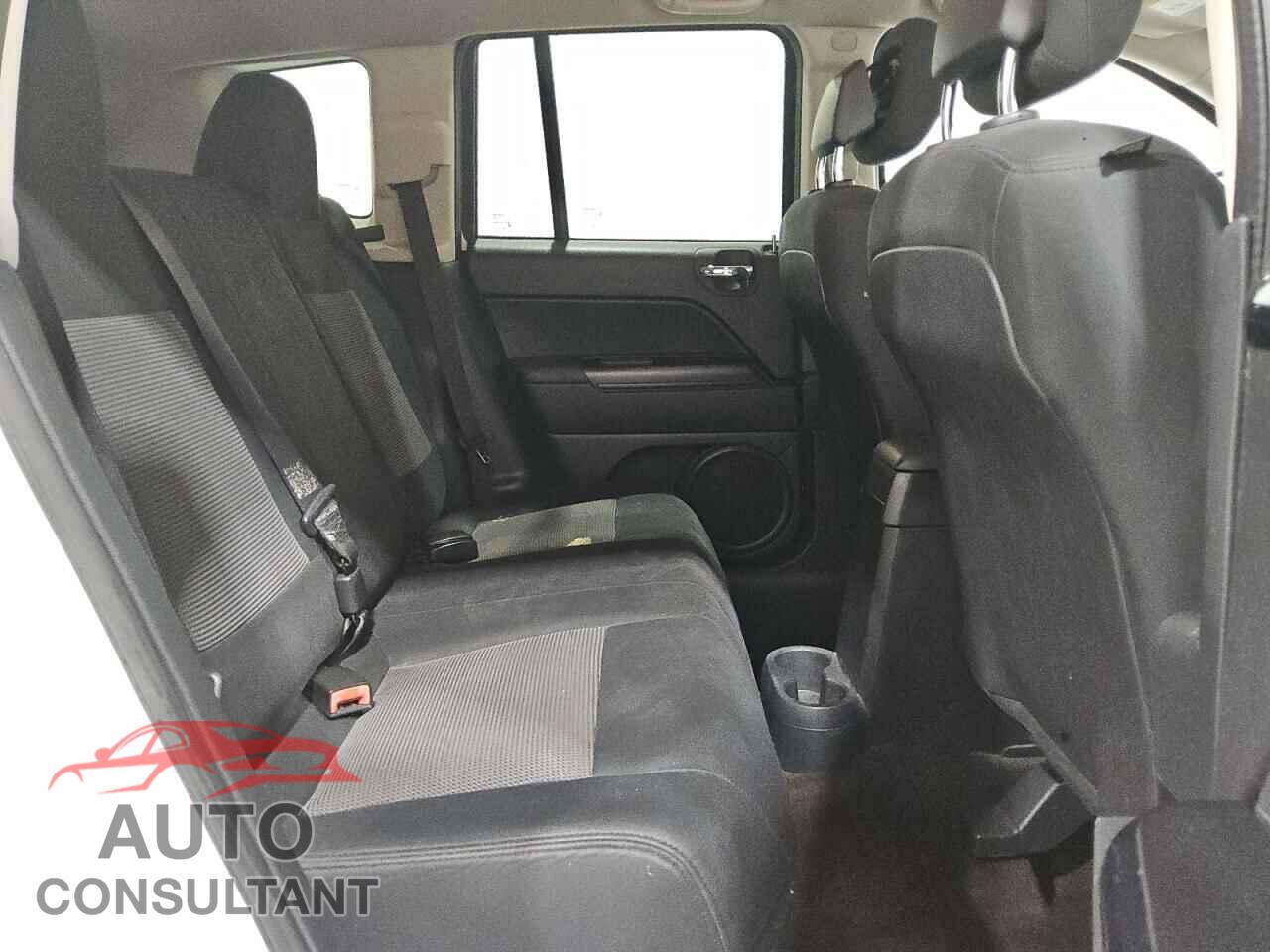 JEEP COMPASS 2013 - 1C4NJCBA3DD272714