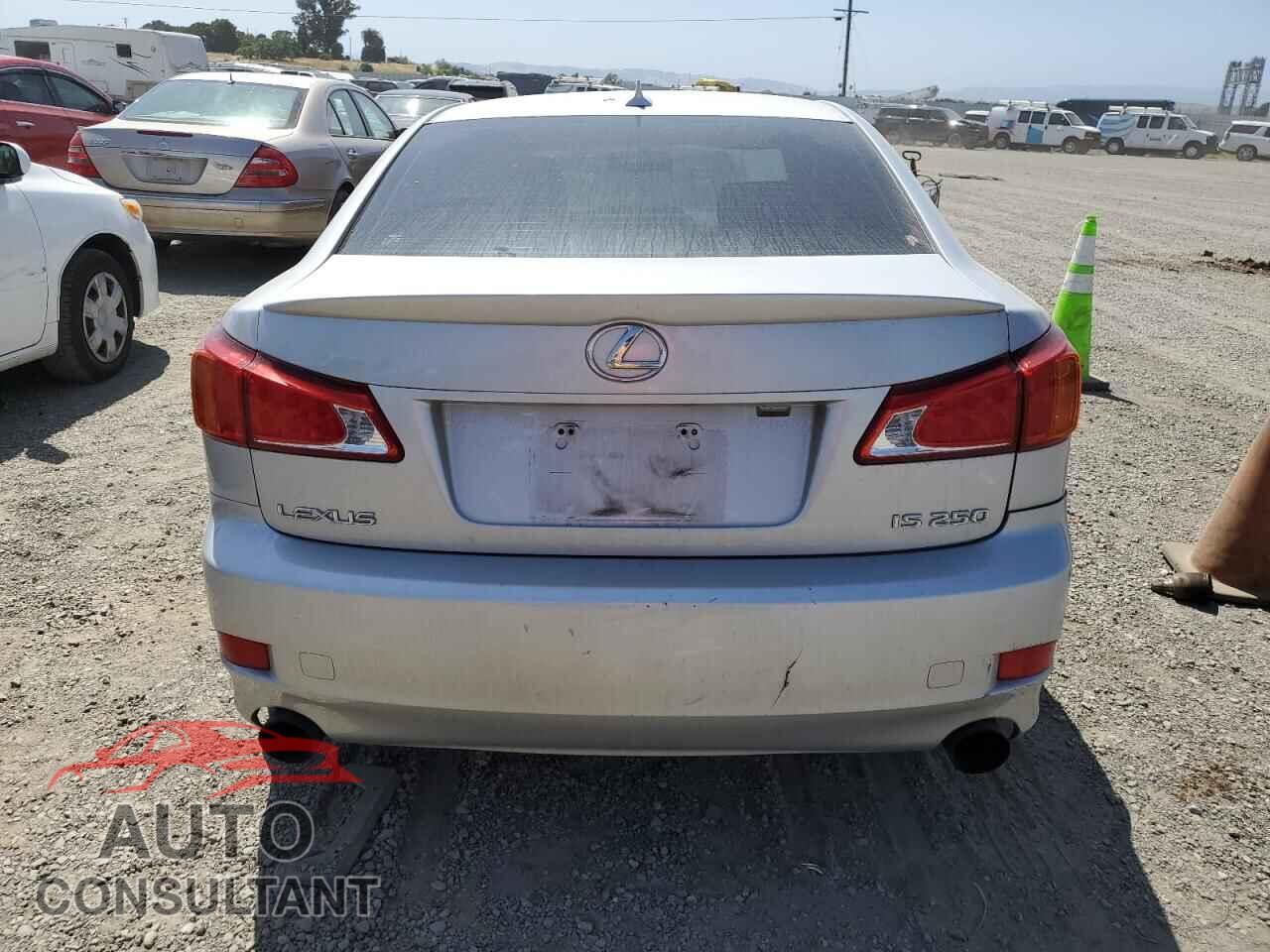 LEXUS IS 2010 - JTHBF5C24A5108478
