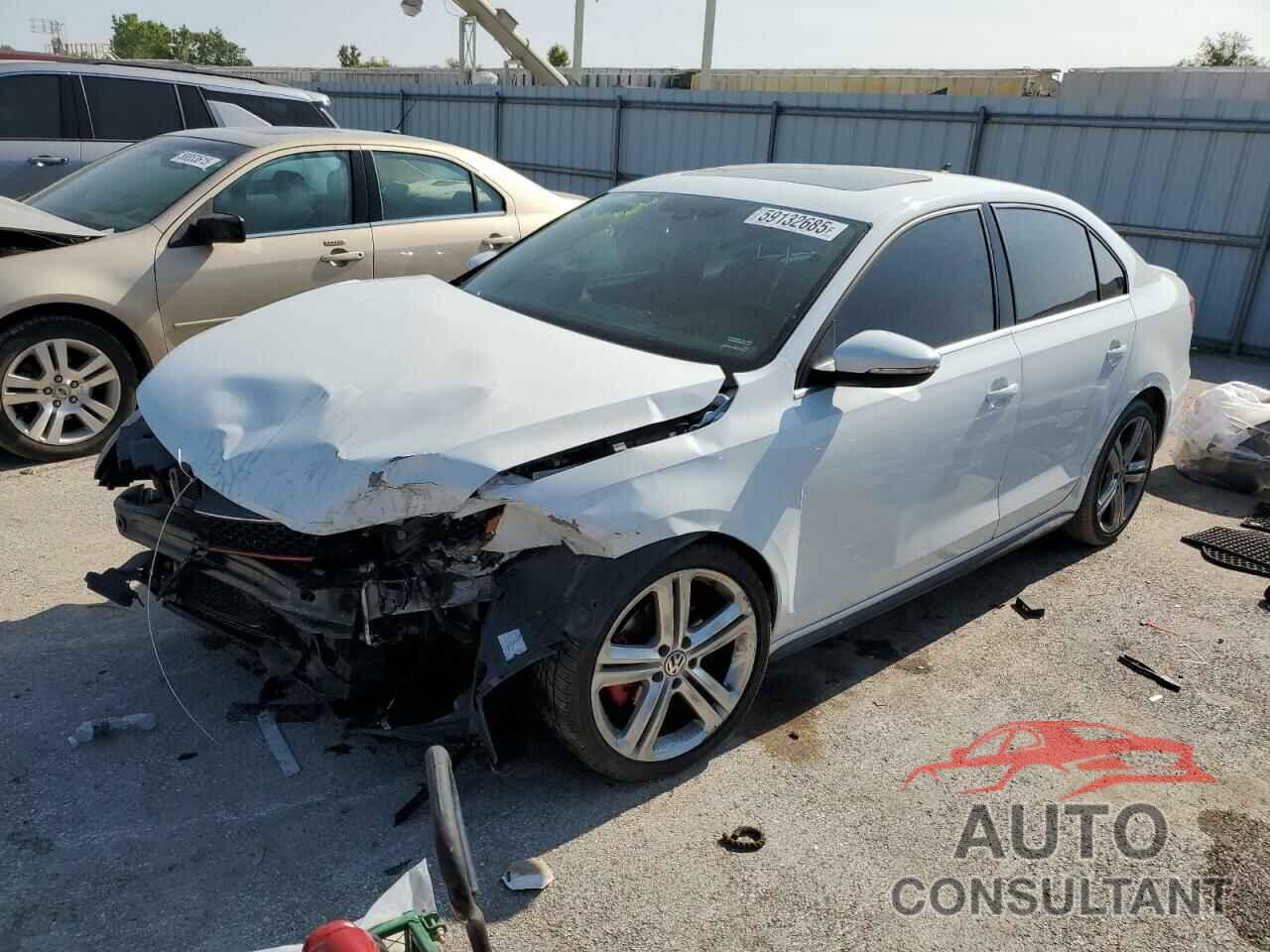 VOLKSWAGEN JETTA 2015 - 3VW5S7AJ8FM315602