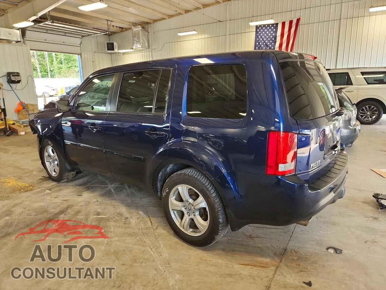 HONDA PILOT 2015 - 5FNYF4H58FB035761