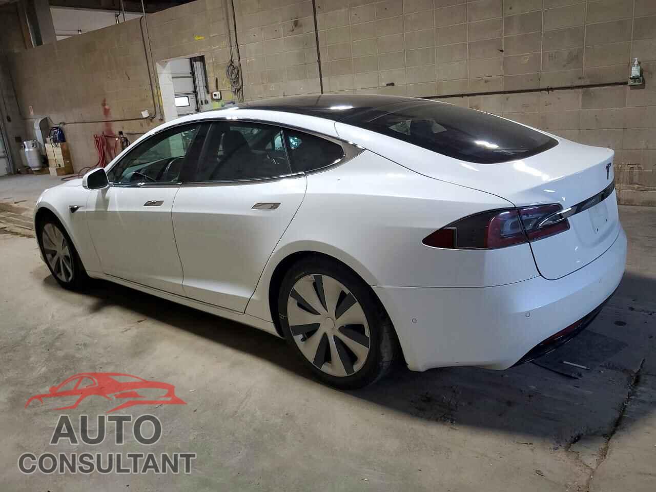 TESLA MODEL S 2021 - 5YJSA1E24MF417800