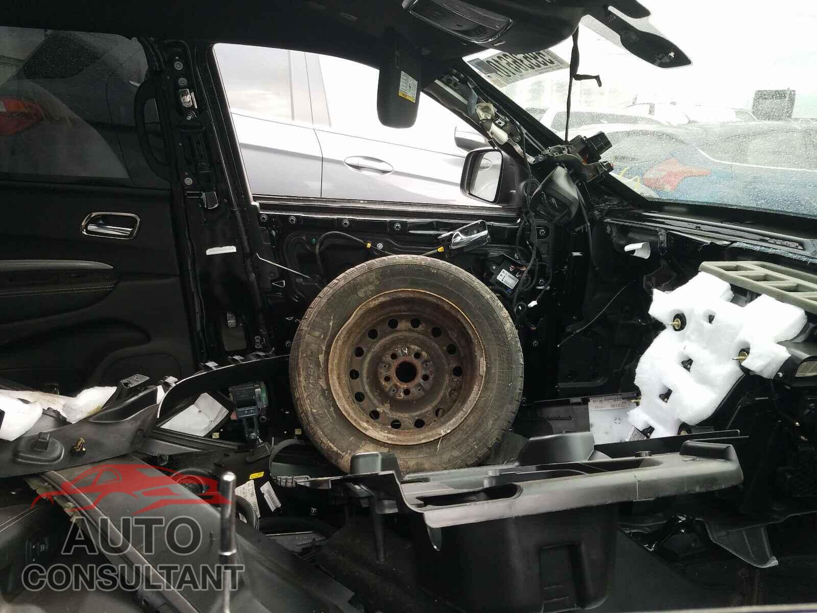 DODGE DURANGO 2018 - 1C4SDJGJ3JC173755