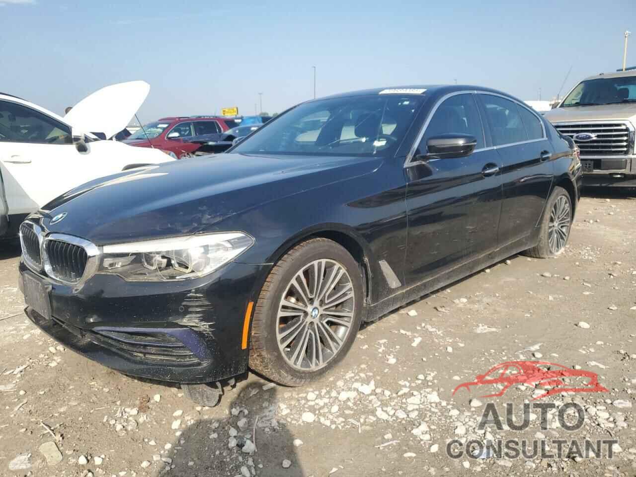 BMW 5 SERIES 2018 - WBAJA7C55JWA74479