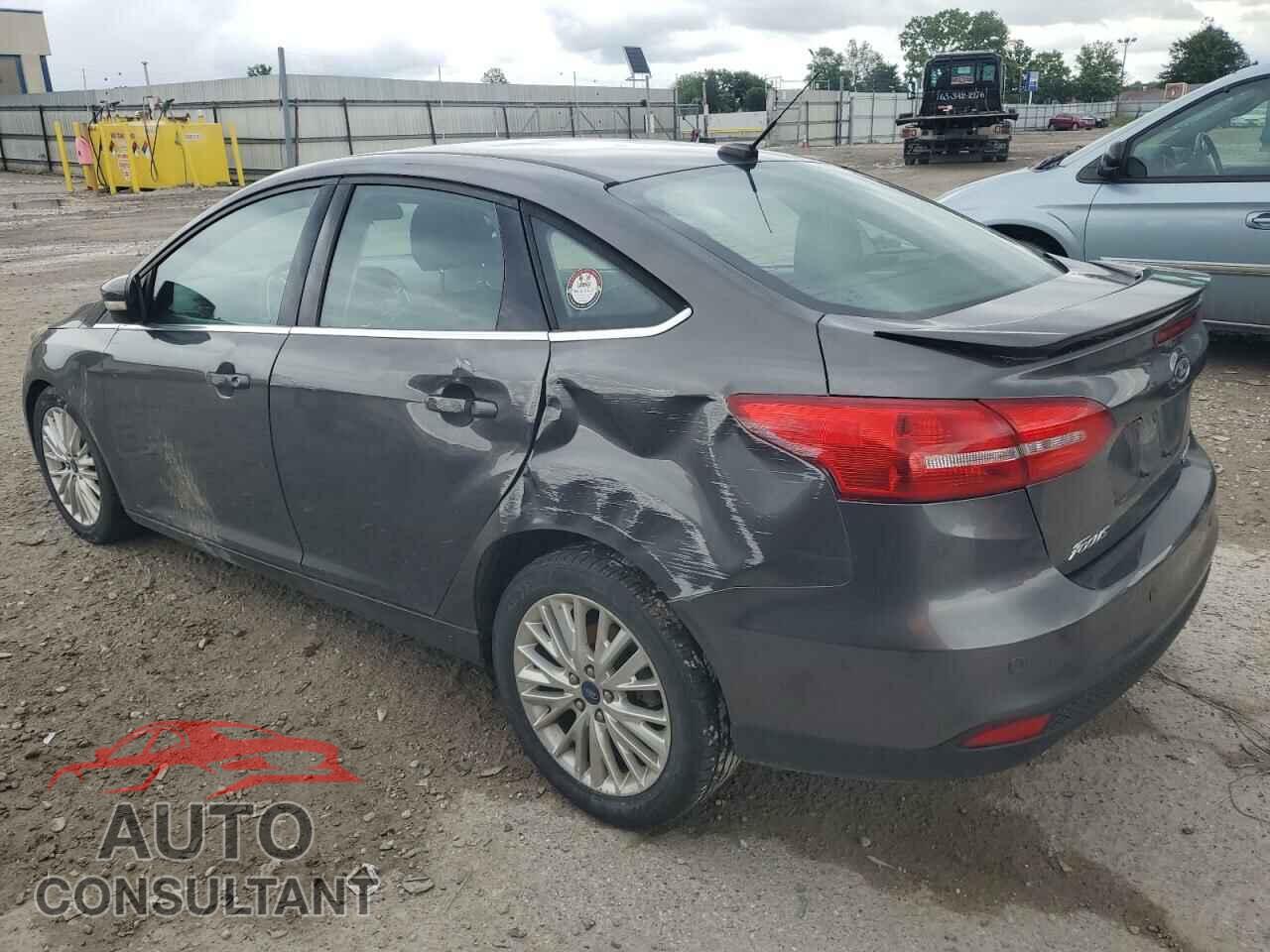 FORD FOCUS 2015 - 1FADP3J21FL254702