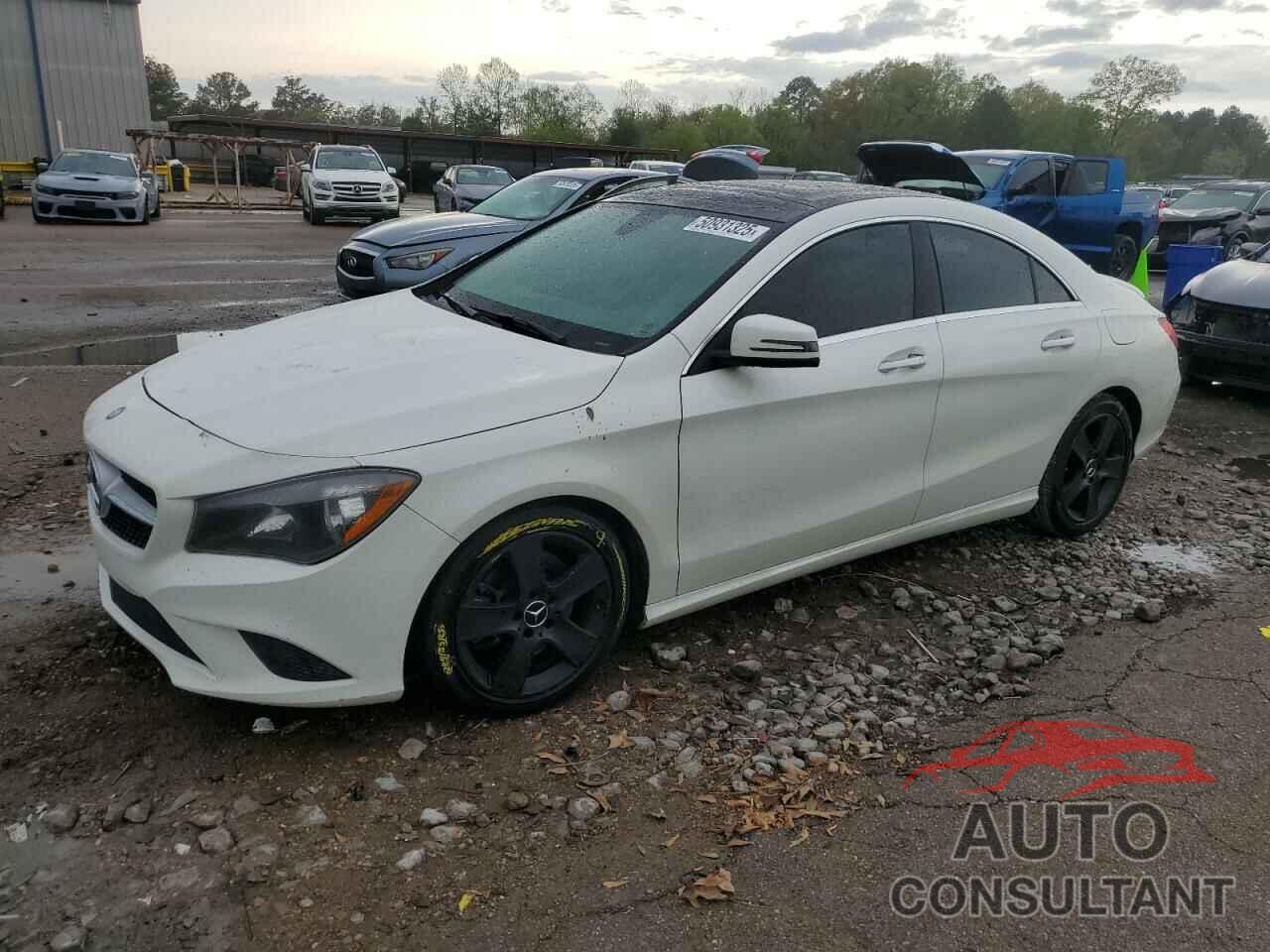 MERCEDES-BENZ CLA-CLASS 2015 - WDDSJ4EB9FN213229