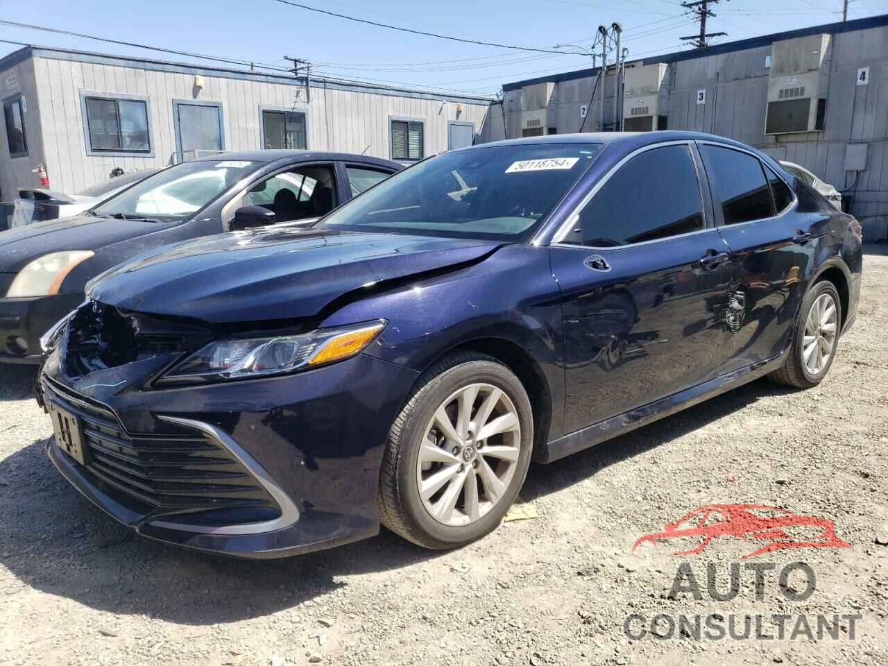 TOYOTA CAMRY 2022 - 4T1C11AK4NU626906