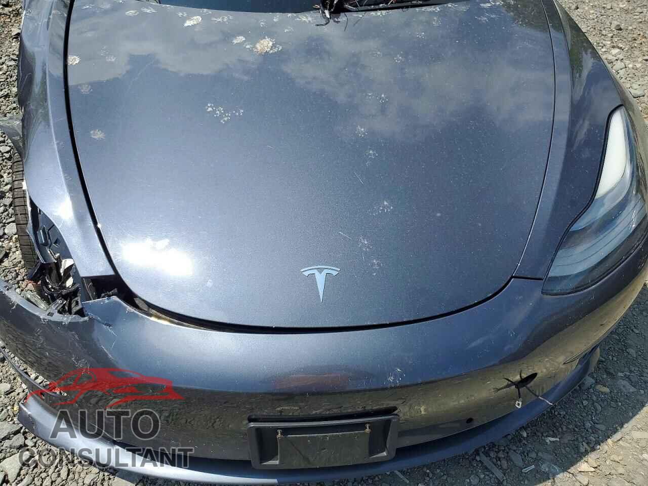 TESLA MODEL 3 2021 - 5YJ3E1EA0MF015949