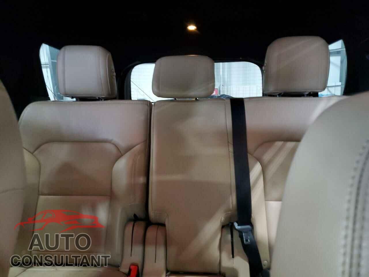FORD EXPLORER 2017 - 1FM5K8D80HGC91404