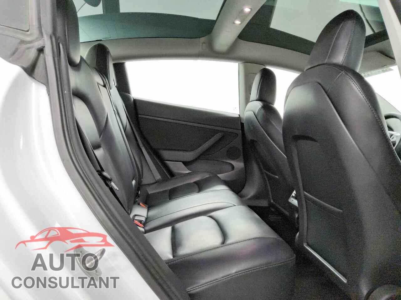 TESLA MODEL 3 2022 - 5YJ3E1EB3NF300588