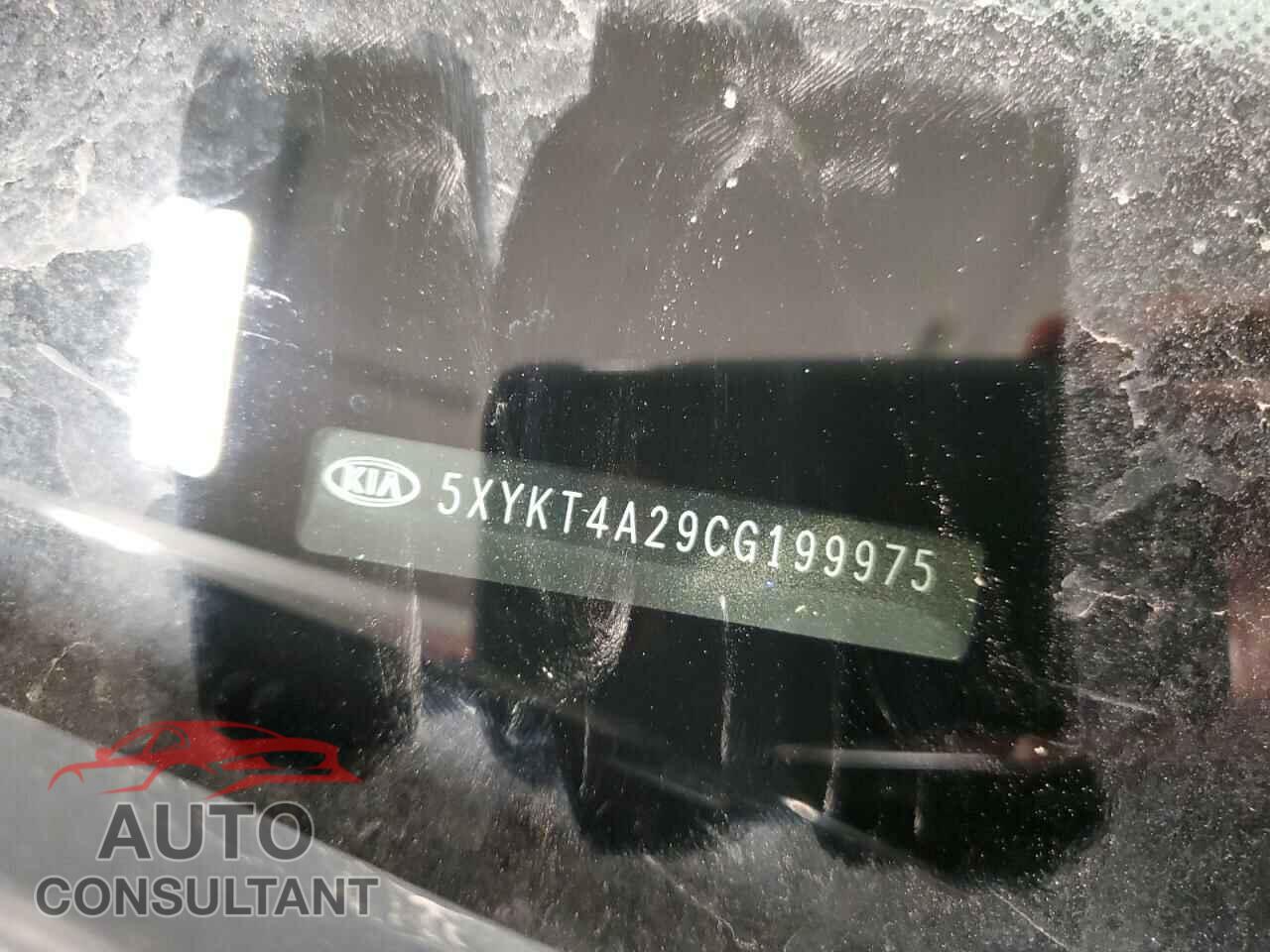 KIA SORENTO 2012 - 5XYKT4A29CG199975