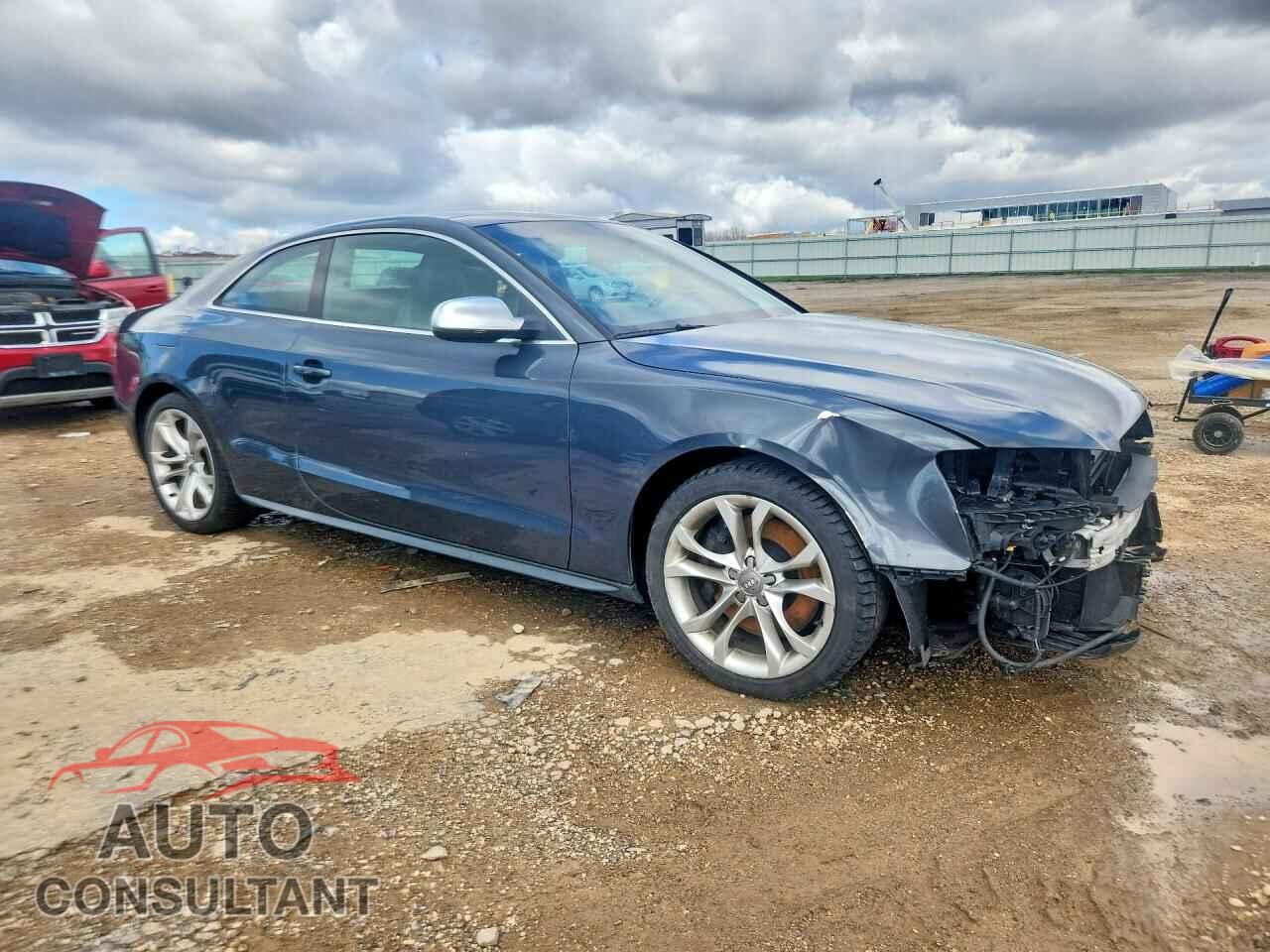 AUDI S5/RS5 2011 - WAUGVAFR6BA063125