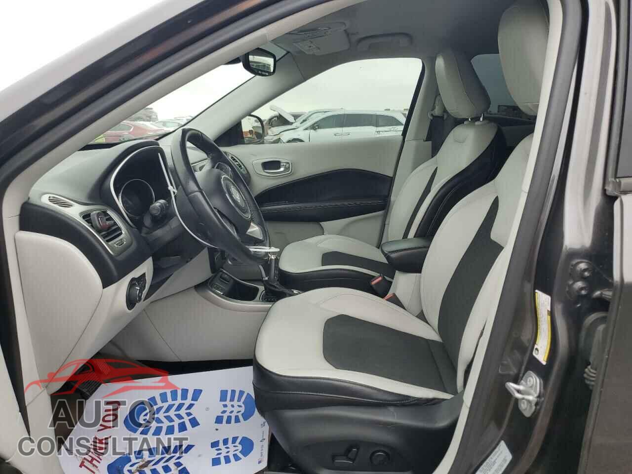 JEEP COMPASS 2017 - 3C4NJCBB8HT652768