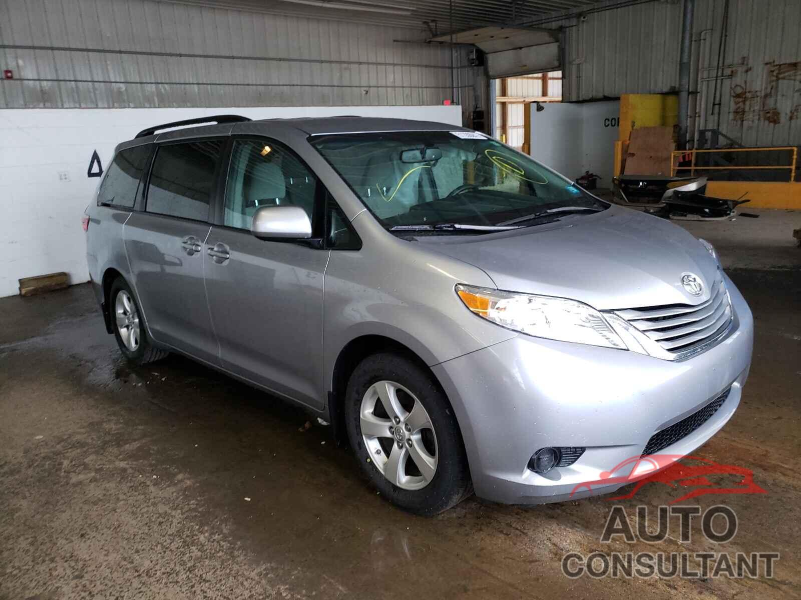 TOYOTA SIENNA 2017 - 5TDKZ3DC3HS867647