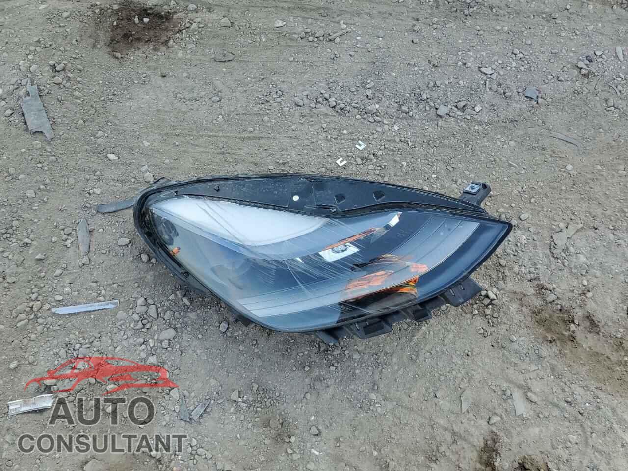TESLA MODEL 3 2018 - 5YJ3E1EA3JF037536