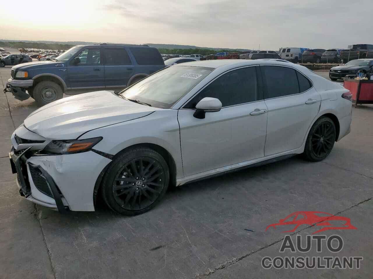 TOYOTA CAMRY 2023 - 4T1K61AK7PU084863