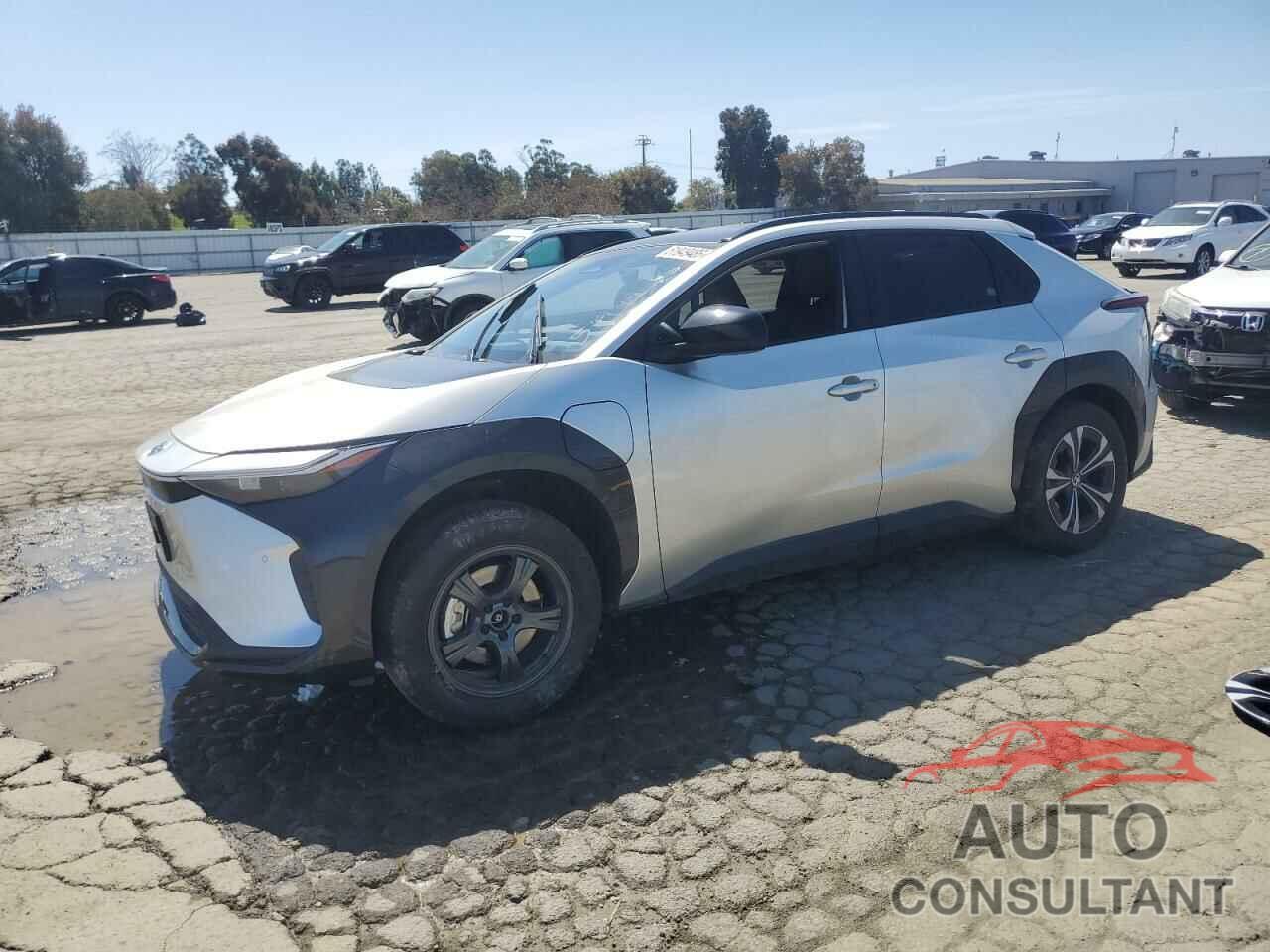 TOYOTA BZ4X XLE 2024 - JTMABACA8RA059930
