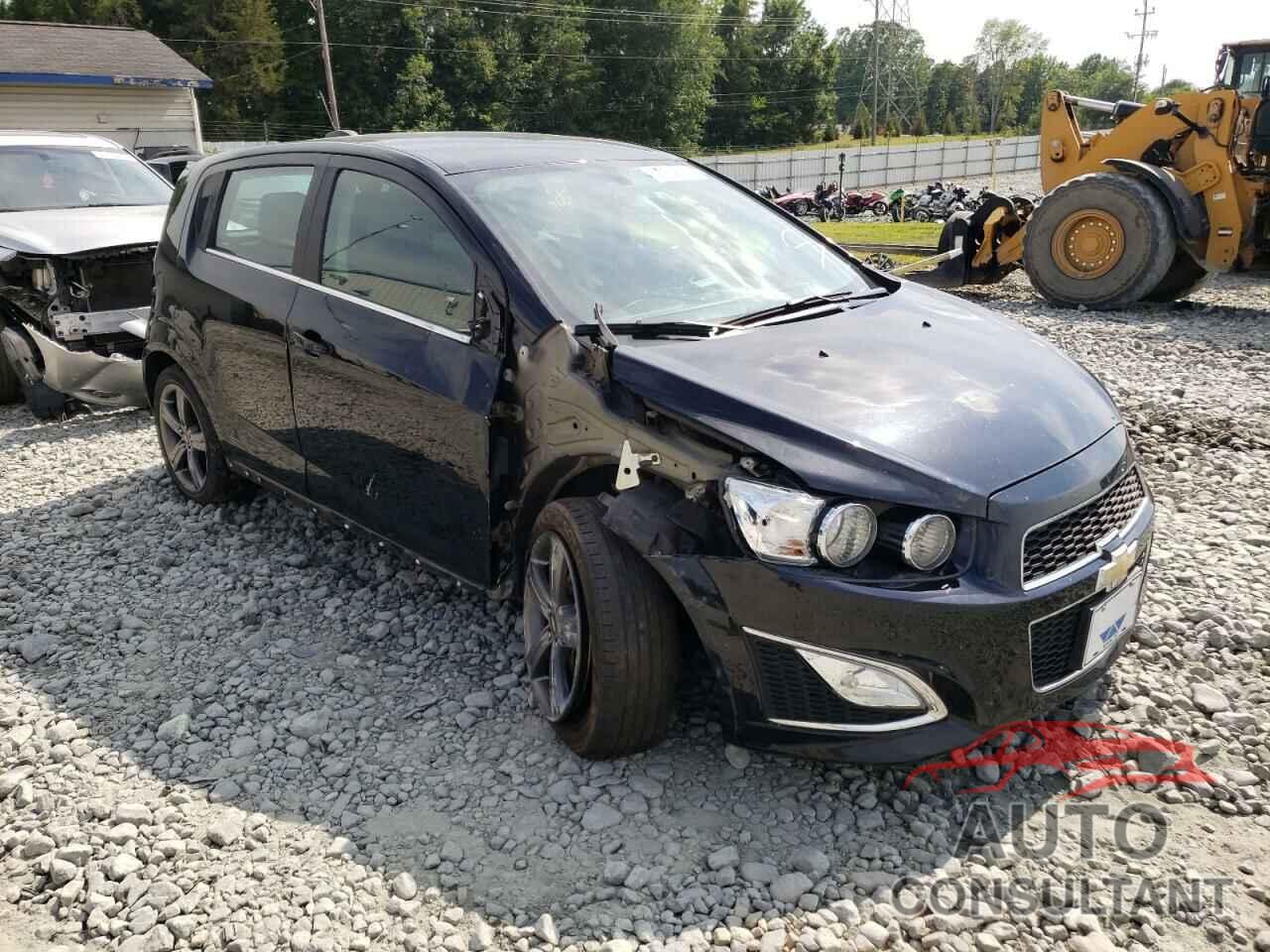 CHEVROLET SONIC 2016 - 1G1JG6SB2G4143514