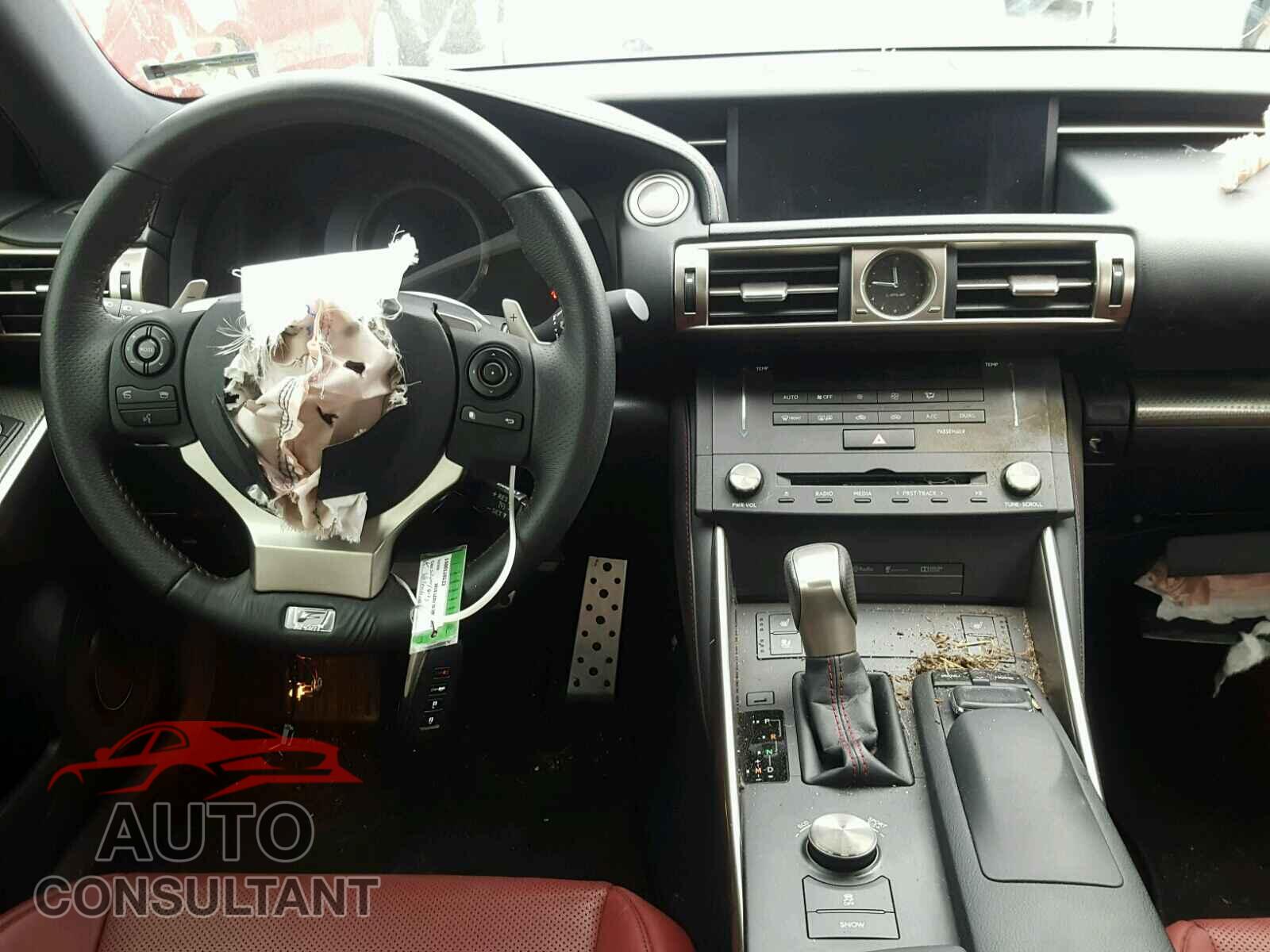 LEXUS IS 2015 - JTHBE1D20F5018861