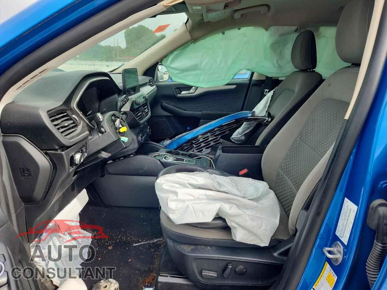 FORD ESCAPE 2020 - 1FMCU9G63LUA09171