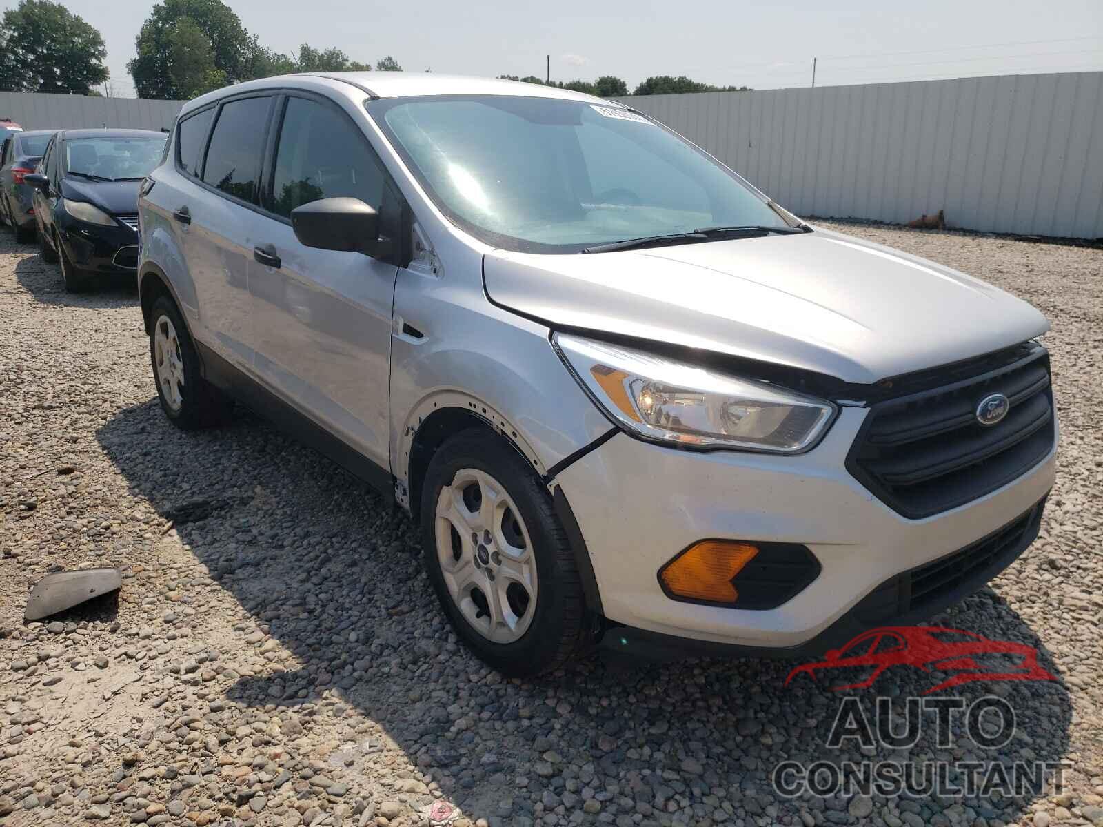 FORD ESCAPE 2017 - 1FMCU0F75HUA65478
