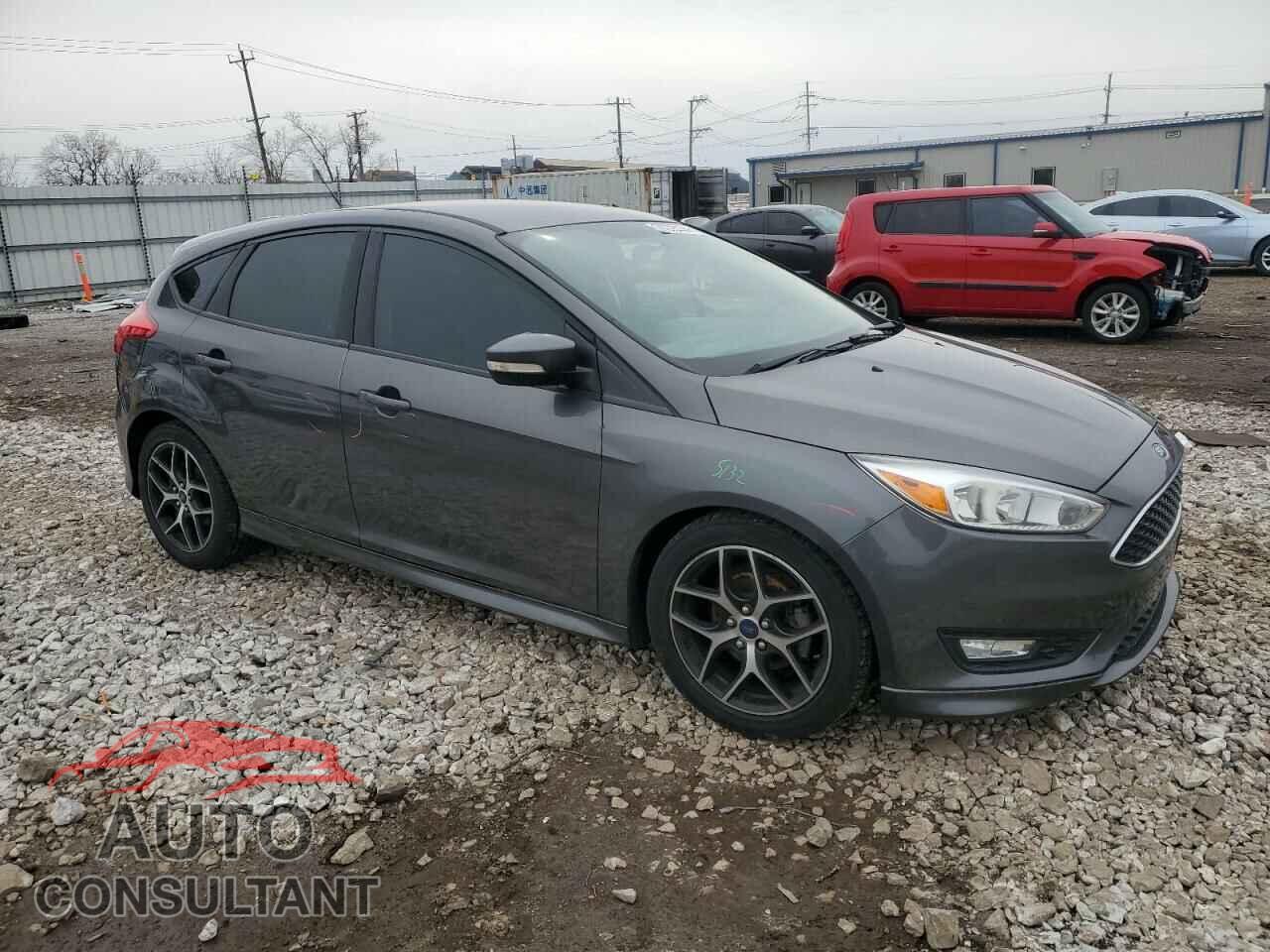FORD FOCUS 2015 - 1FADP3K23FL384625