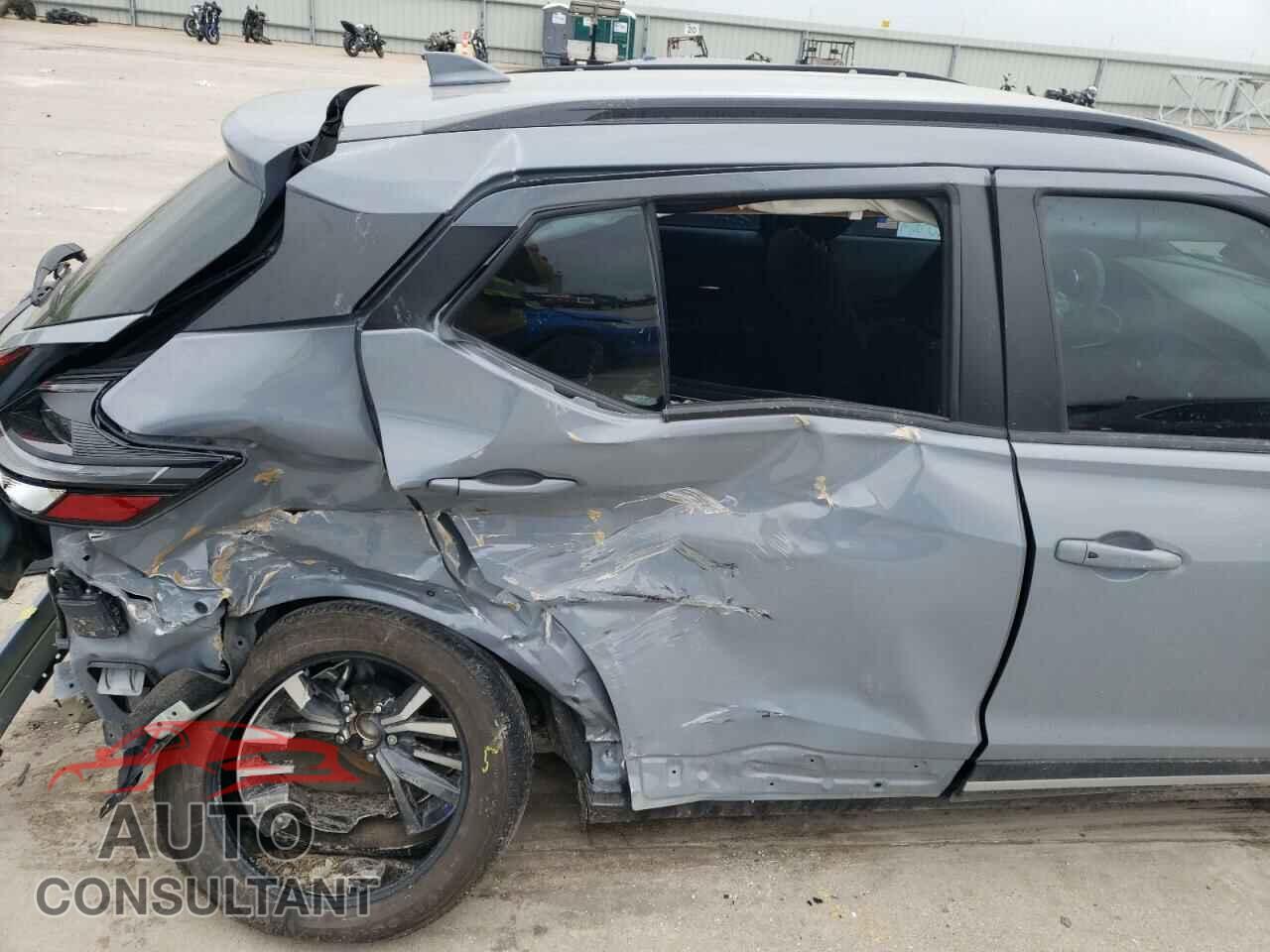 NISSAN KICKS 2023 - 3N1CP5DV8PL549277
