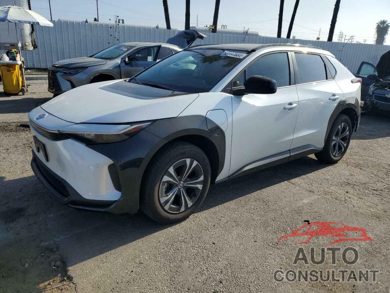 TOYOTA BZ4X XLE 2023 - JTMAAAAAXPA020419