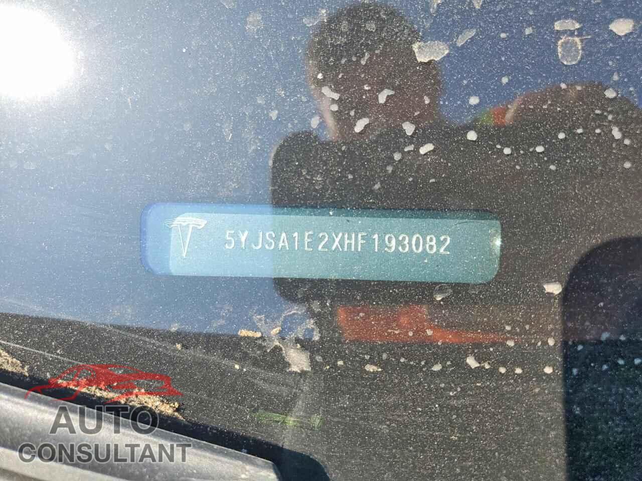 TESLA MODEL S 2017 - 5YJSA1E2XHF193082