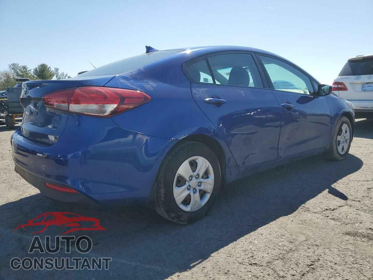 KIA FORTE 2017 - 3KPFK4A77HE140752