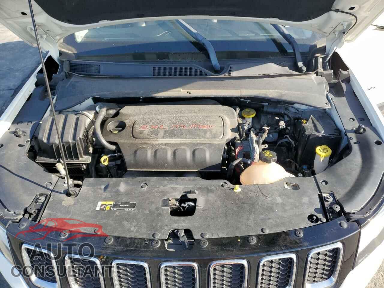 JEEP COMPASS 2018 - 3C4NJCCB4JT367909