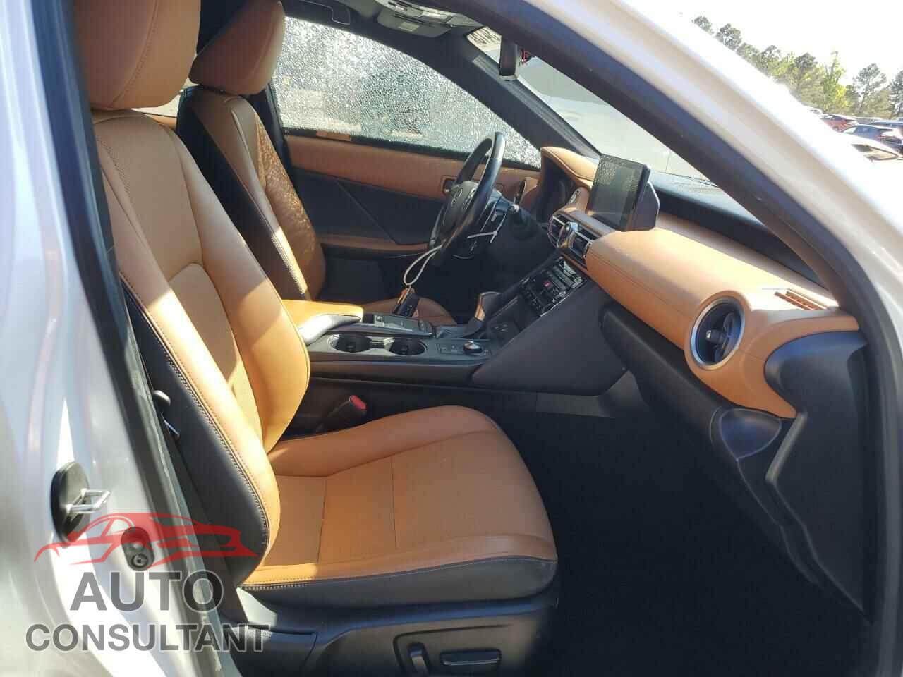 LEXUS IS 2021 - JTHCA1D23M5114920