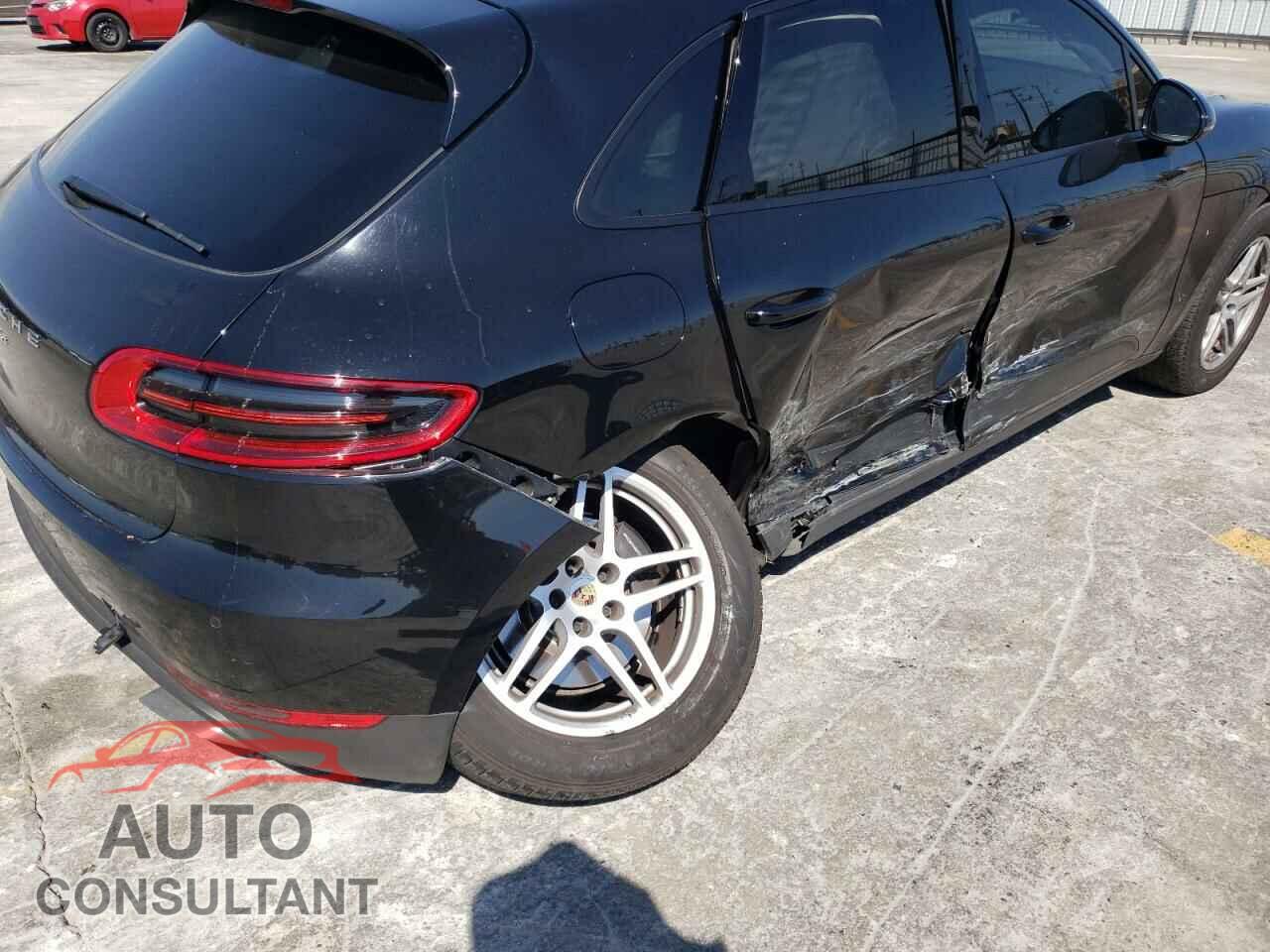 PORSCHE MACAN 2018 - WP1AA2A54JLB22401