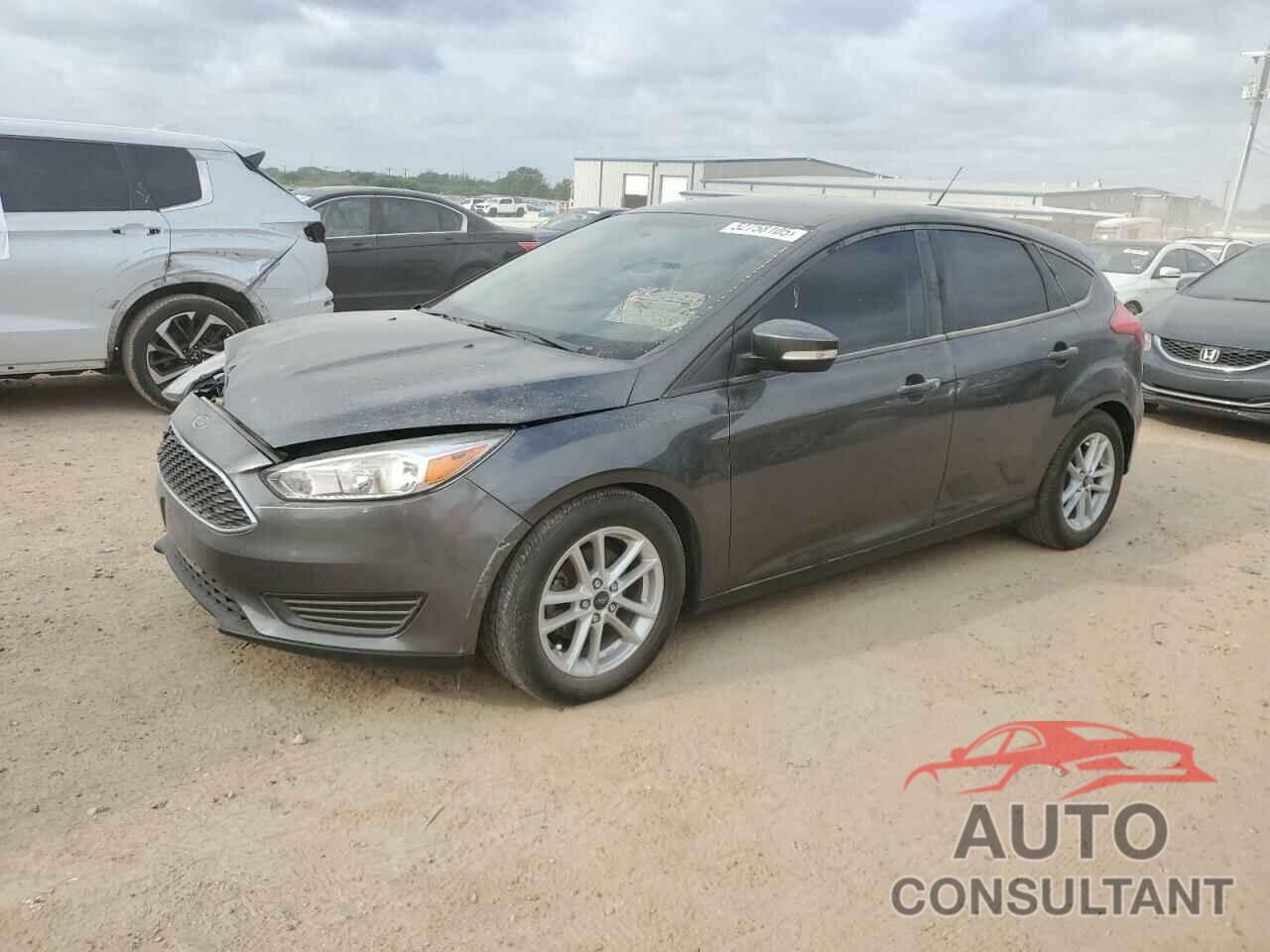 FORD FOCUS 2017 - 1FADP3K23HL318935