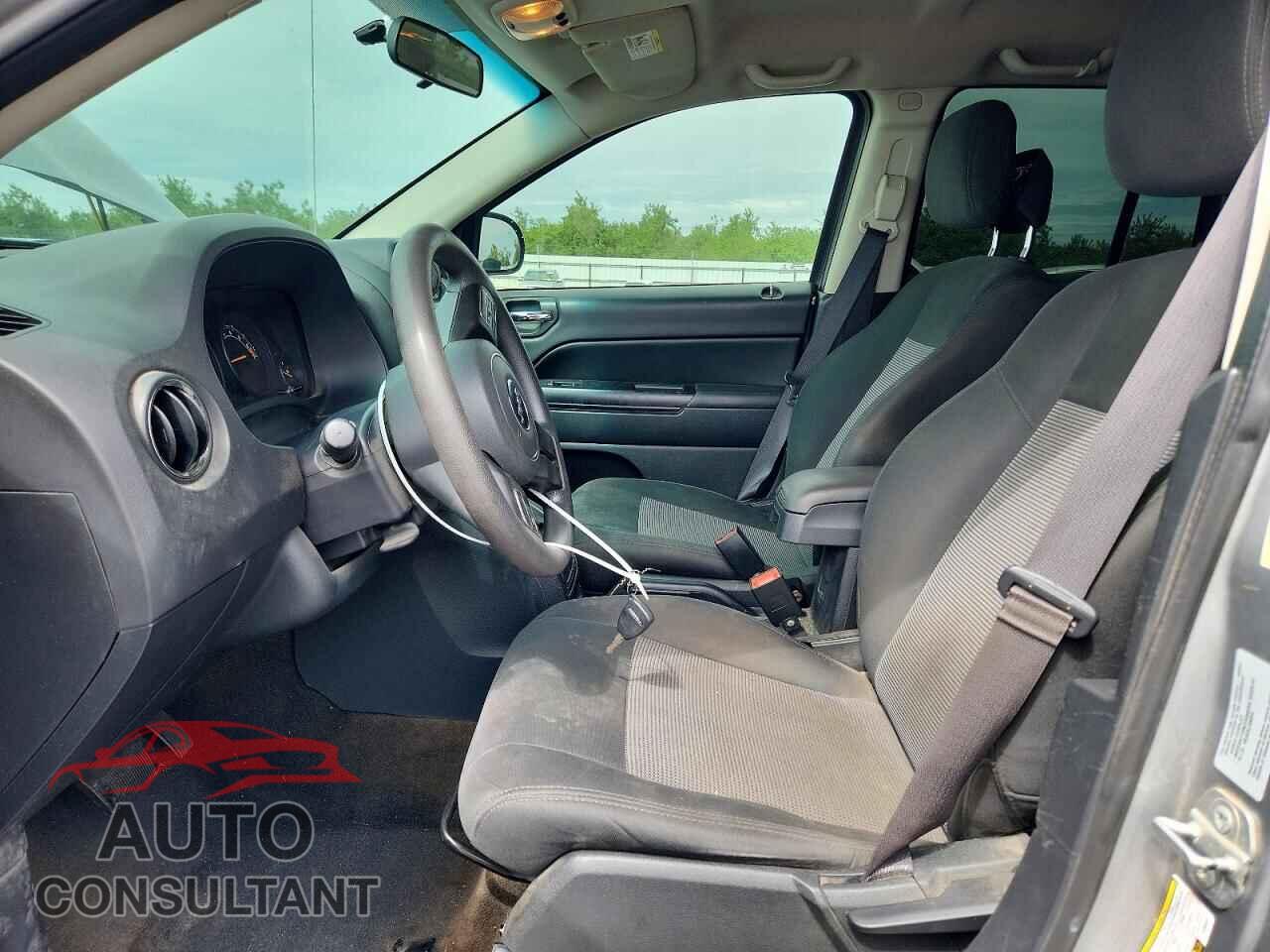 JEEP COMPASS 2015 - 1C4NJCBA2FD386321