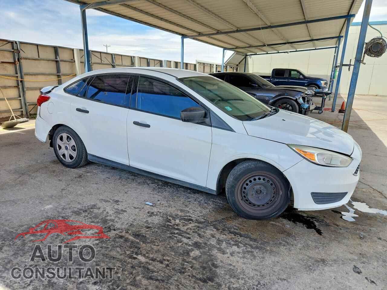 FORD FOCUS 2016 - 1FADP3E24GL369127