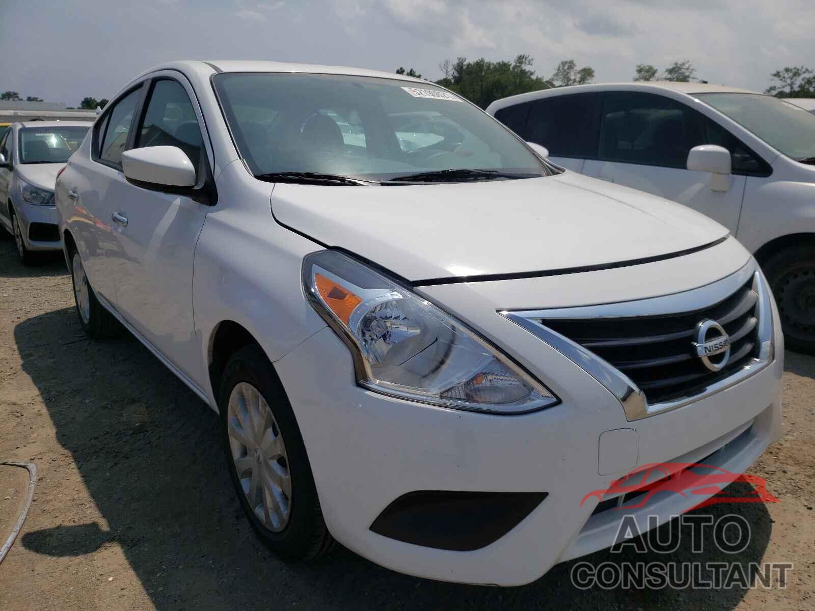 NISSAN VERSA 2019 - 3N1CN7AP4KL858129