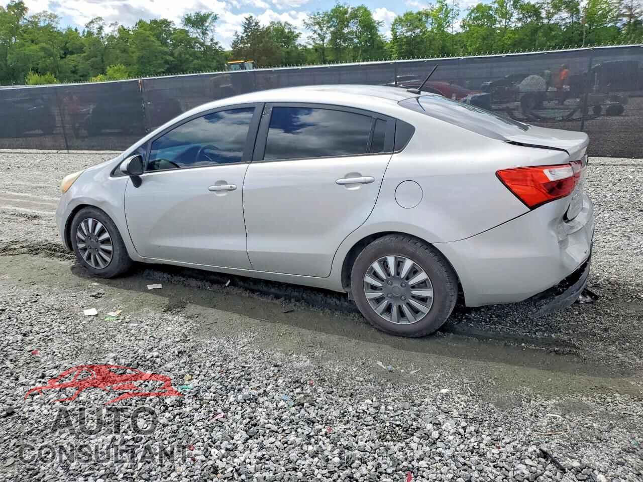 KIA RIO 2014 - KNADM4A30E6328476