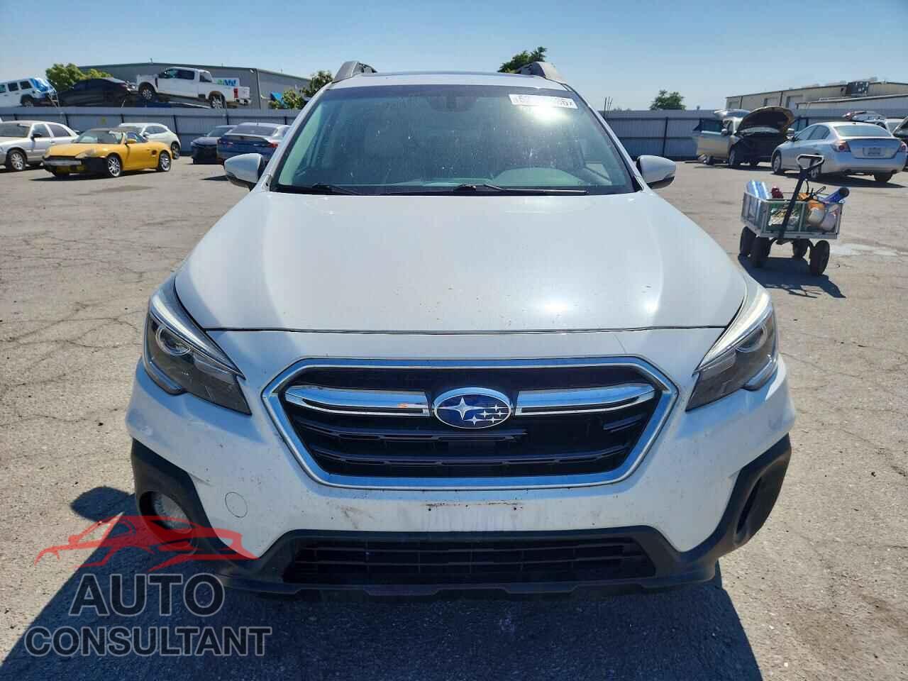 SUBARU OUTBACK 2018 - 4S4BSANC2J3204547