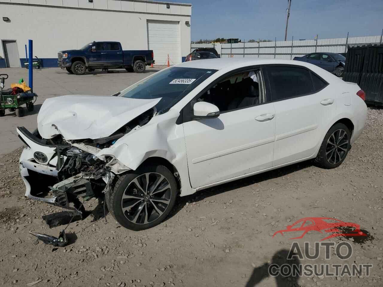 TOYOTA COROLLA 2017 - 5YFBURHE9HP651775