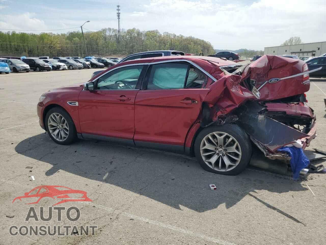 FORD TAURUS 2013 - 1FAHP2F82DG100692